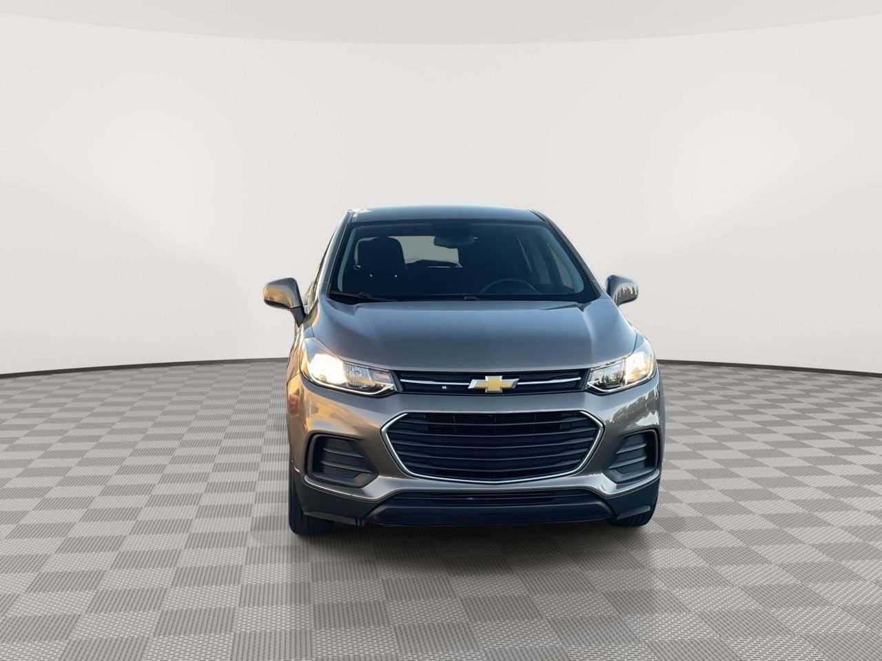Thumbnail: 2021 Chevrolet Trax - 3