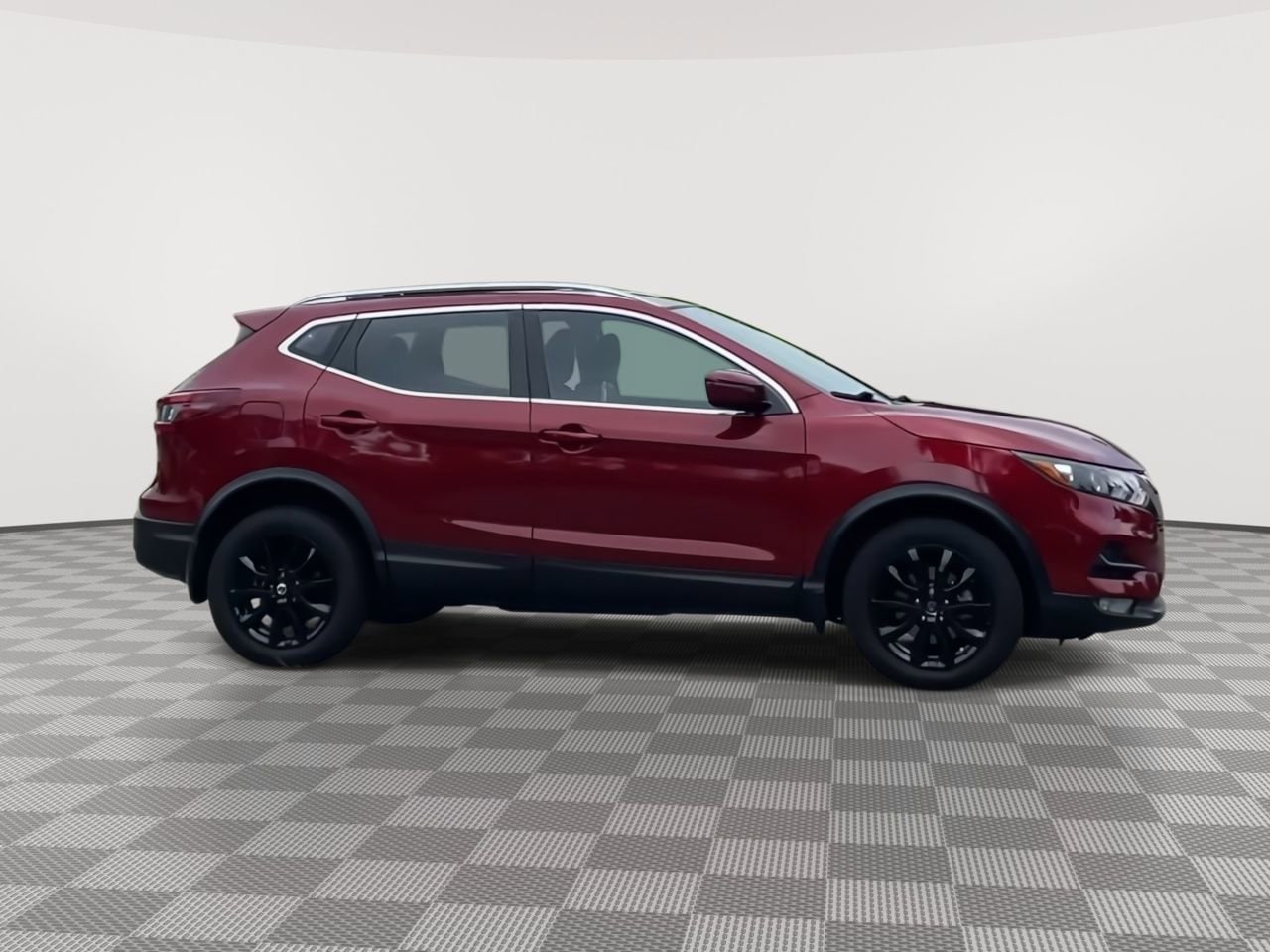 Thumbnail: 2022 Nissan Rogue Sport - 9