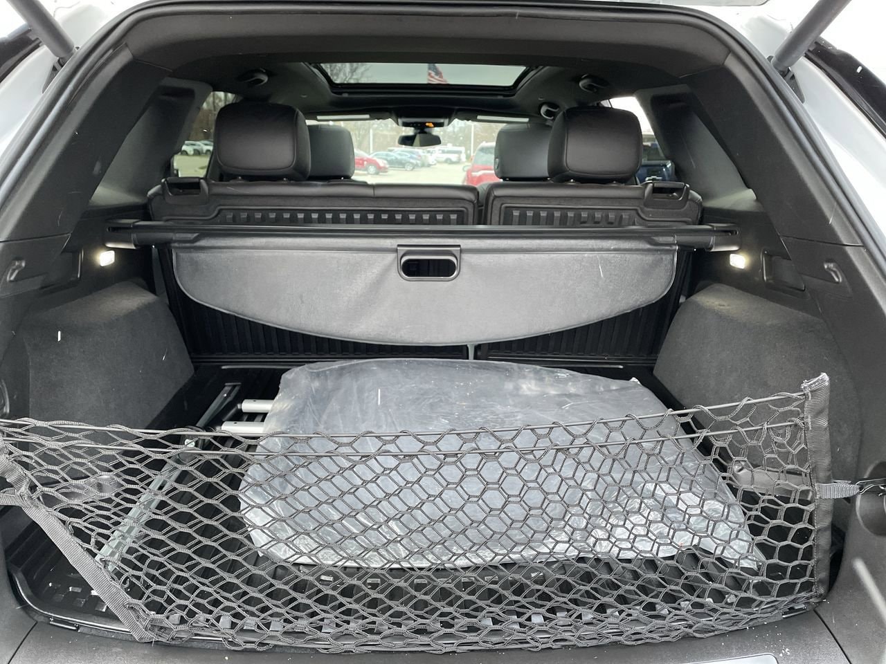 Thumbnail: 2023 Cadillac XT5 - 17