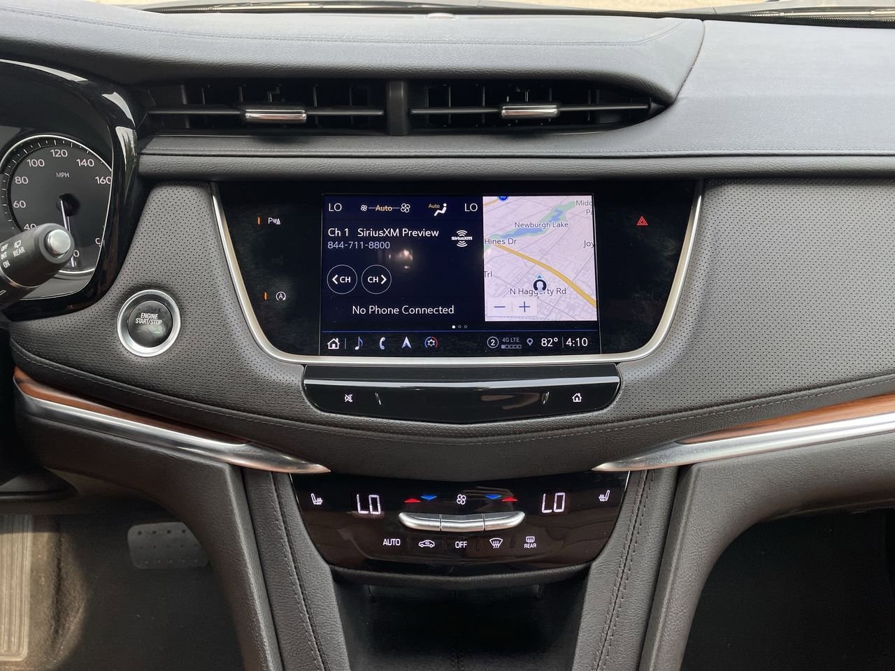Thumbnail: 2023 Cadillac XT5 - 13