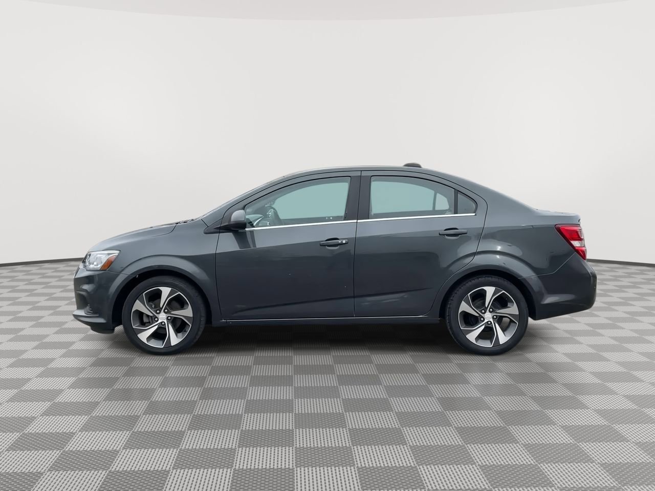 Thumbnail: 2020 Chevrolet Sonic - 5