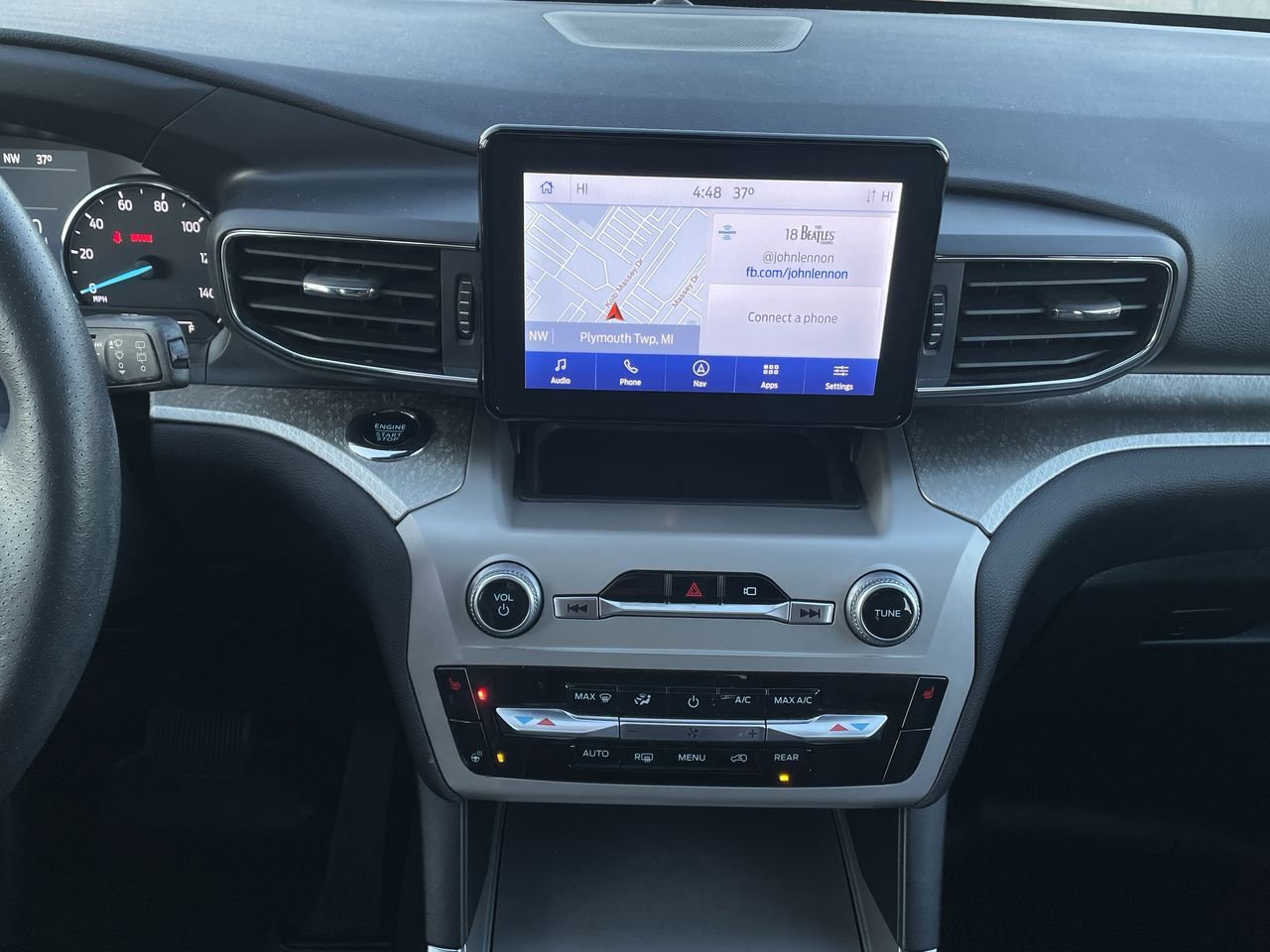 Thumbnail: 2022 Ford Explorer - 13