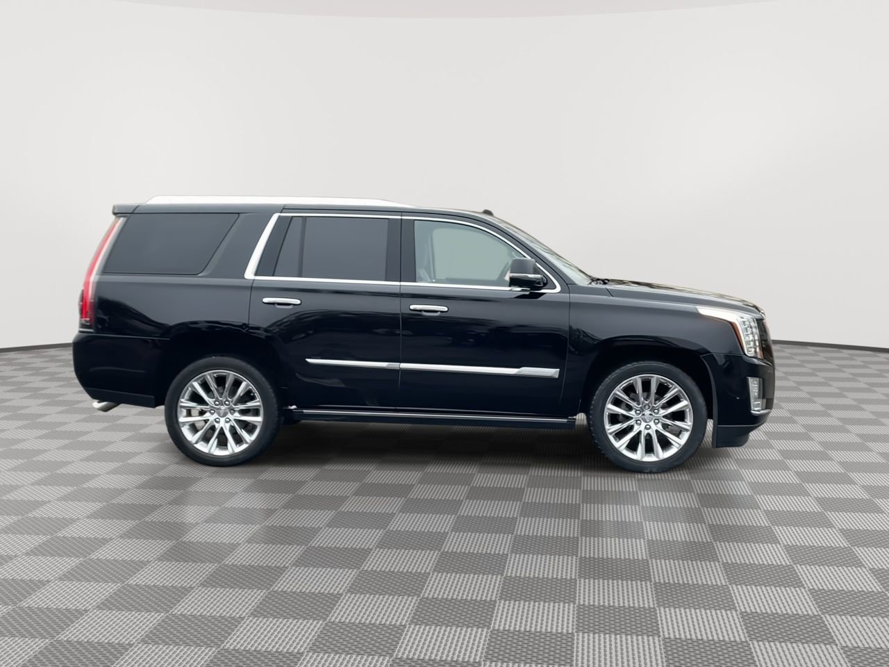 Thumbnail: 2019 Cadillac Escalade - 9