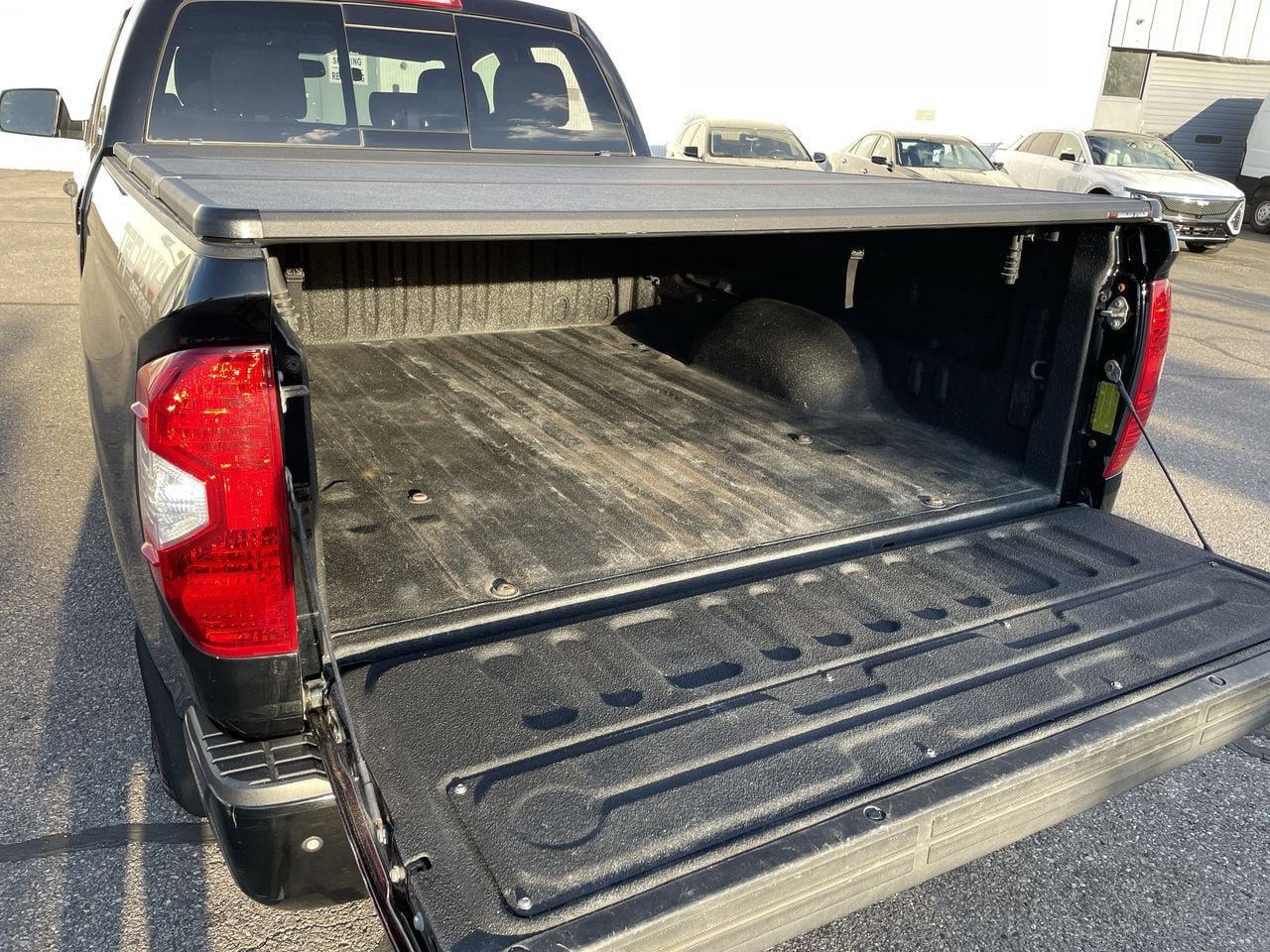Thumbnail: 2017 Toyota Tundra - 17