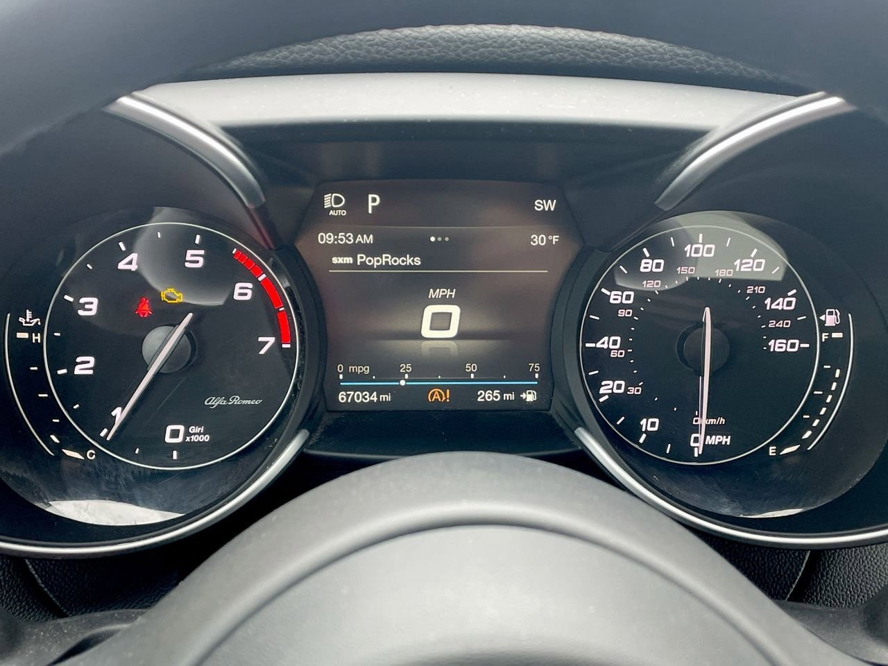 Thumbnail: 2019 Alfa Romeo Giulia - 28