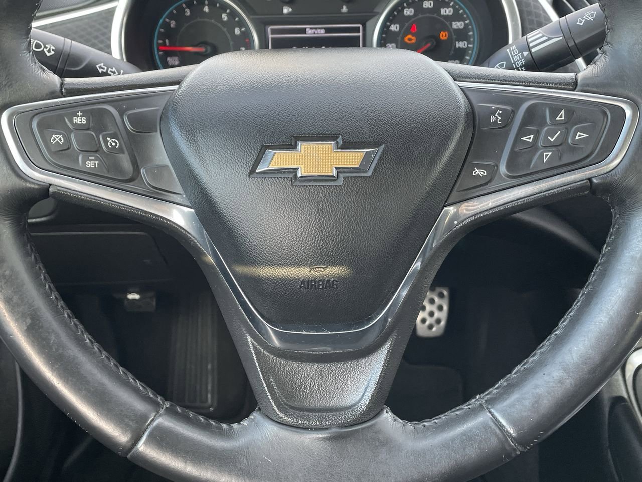 Thumbnail: 2016 Chevrolet Malibu - 10