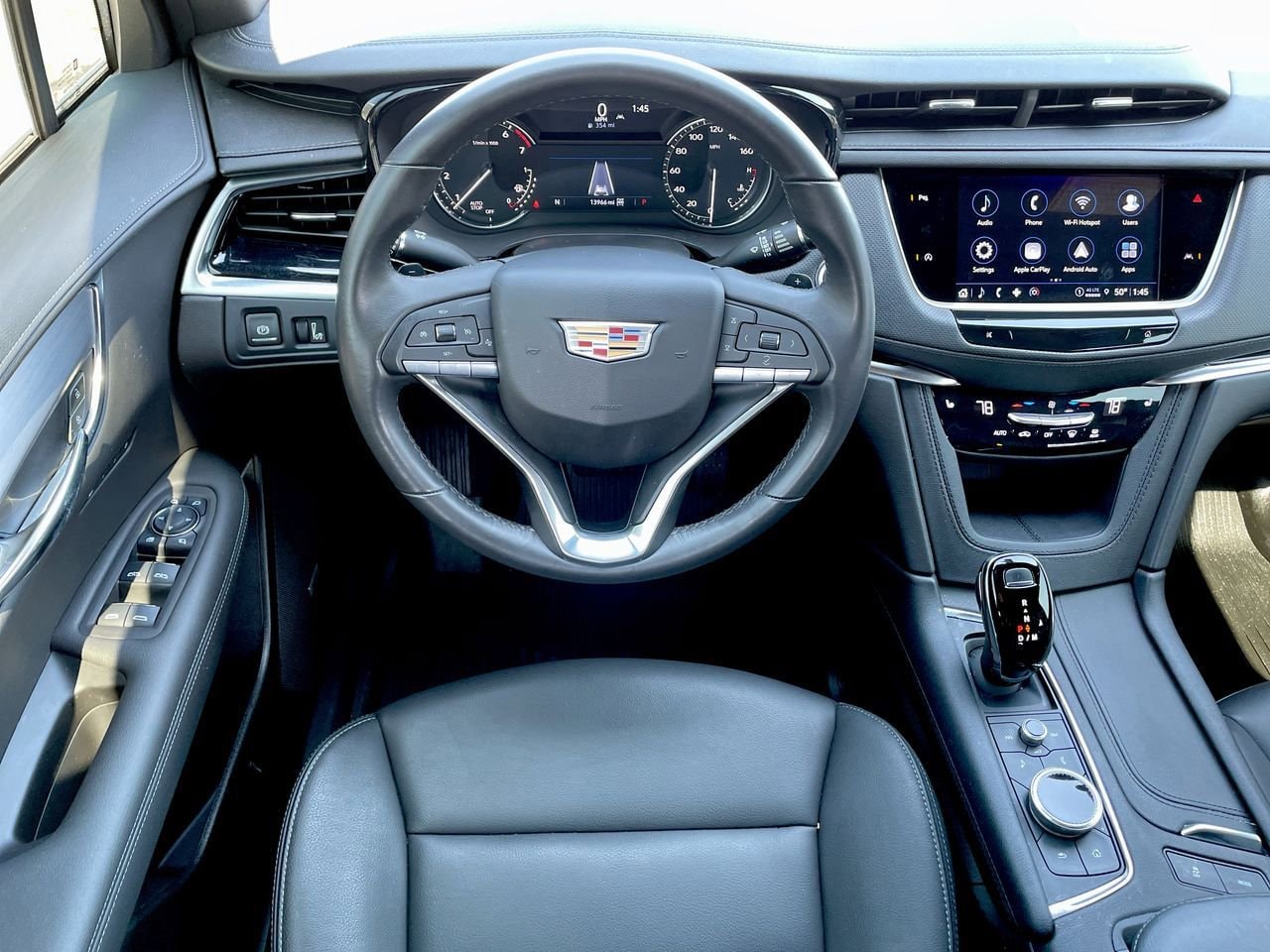 Thumbnail: 2025 Cadillac XT6 - 11