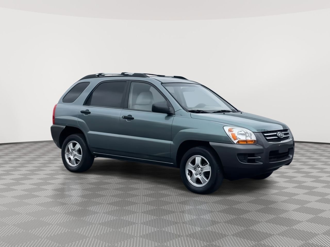 Used 2008 Kia Sportage LX with VIN KNDJF724487463693 for sale in Plymouth, MI