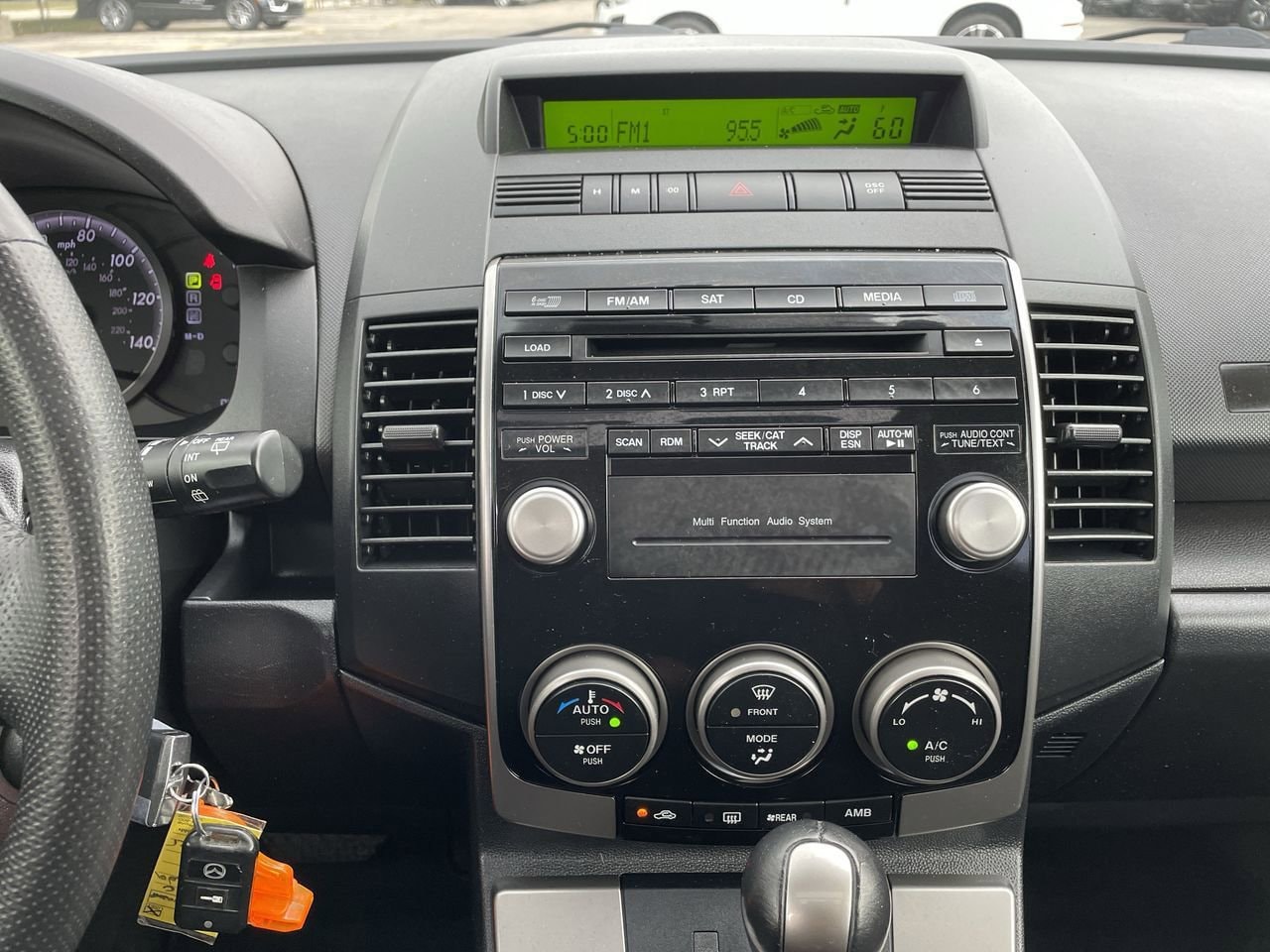 Thumbnail: 2010 Mazda Mazda5 - 13