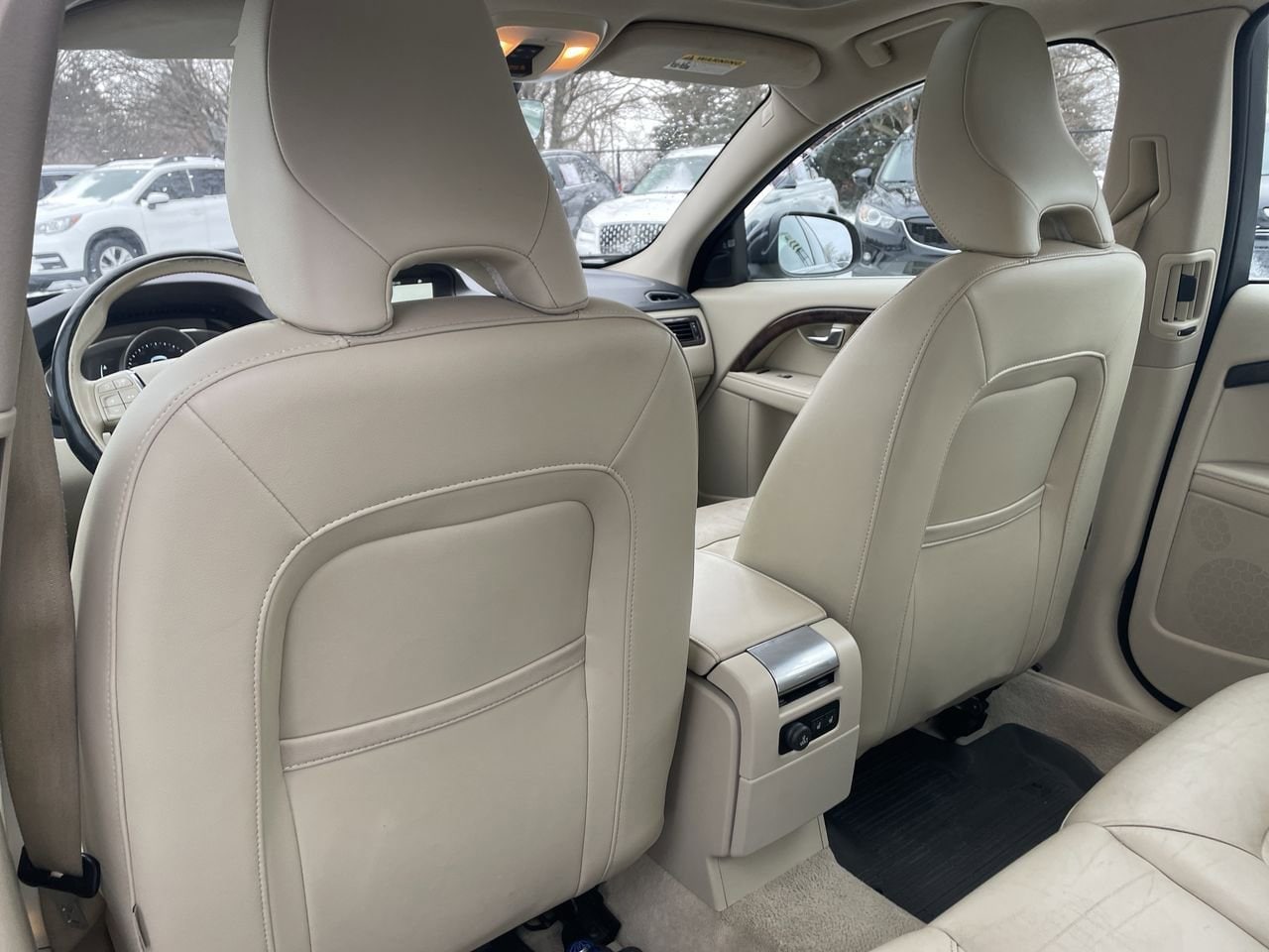 Thumbnail: 2015 Volvo S80 - 19