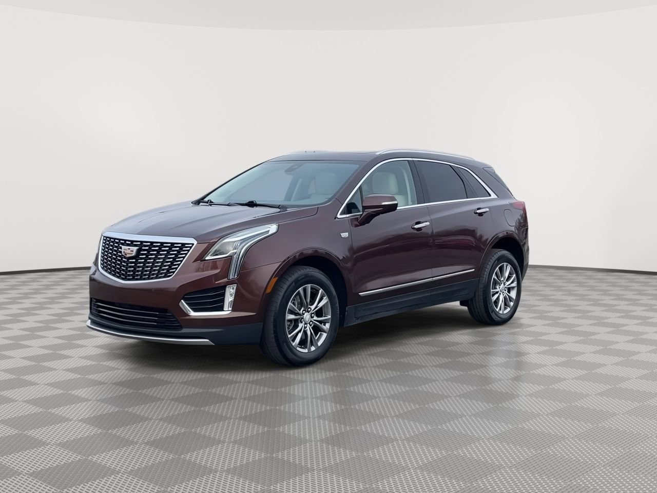 Thumbnail: 2023 Cadillac XT5 - 4