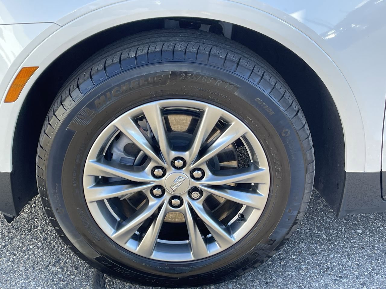 Thumbnail: 2023 Cadillac XT5 - 40