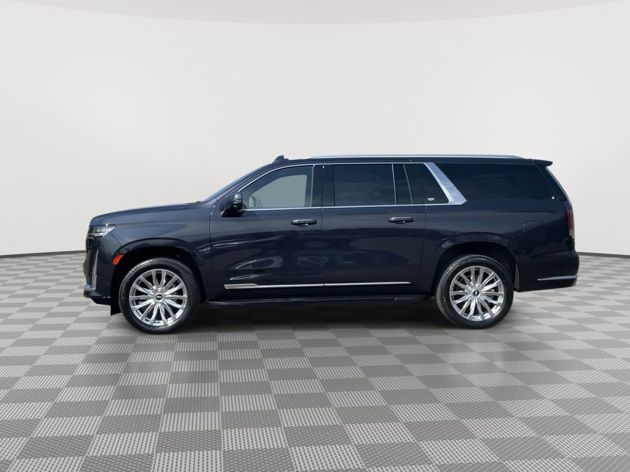 Thumbnail: 2024 Cadillac Escalade - 4