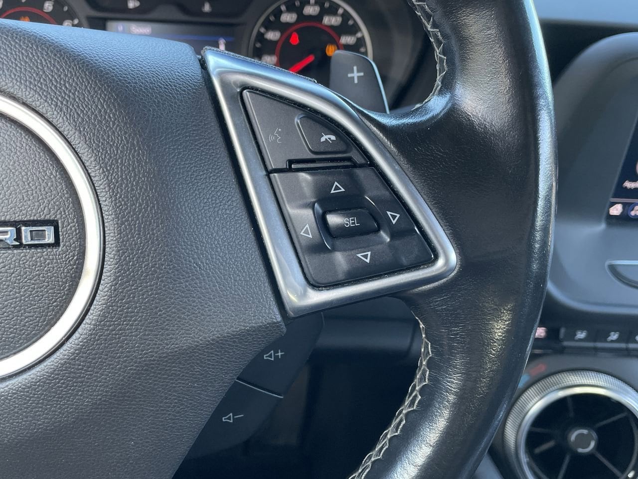 Thumbnail: 2020 Chevrolet Camaro - 26