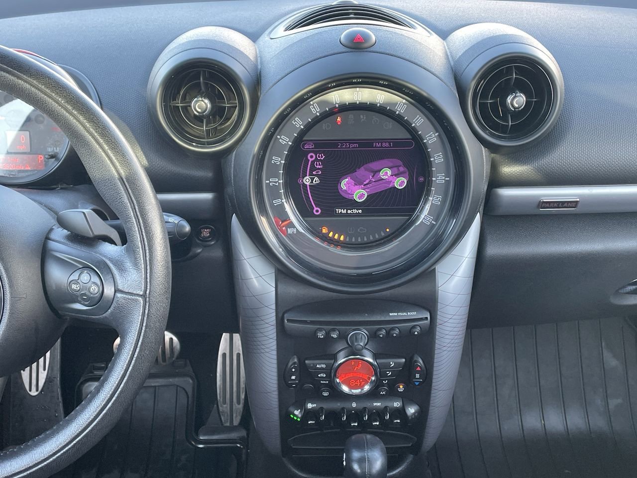 Thumbnail: 2016 MINI Cooper Countryman - 13