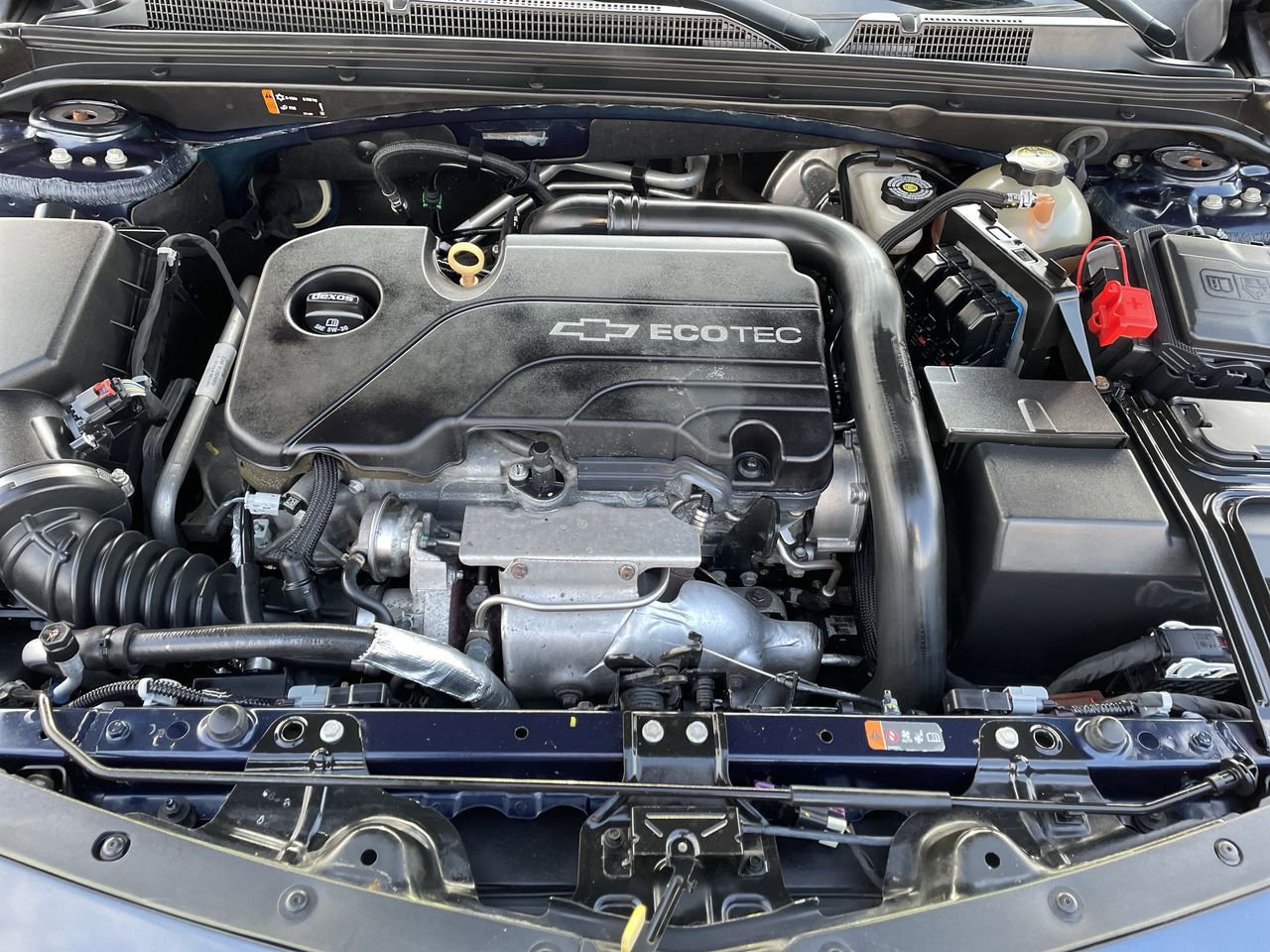 Thumbnail: 2016 Chevrolet Malibu - 31