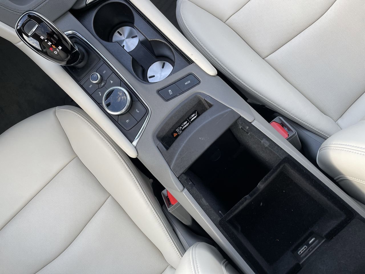 Thumbnail: 2024 Cadillac XT6 - 28