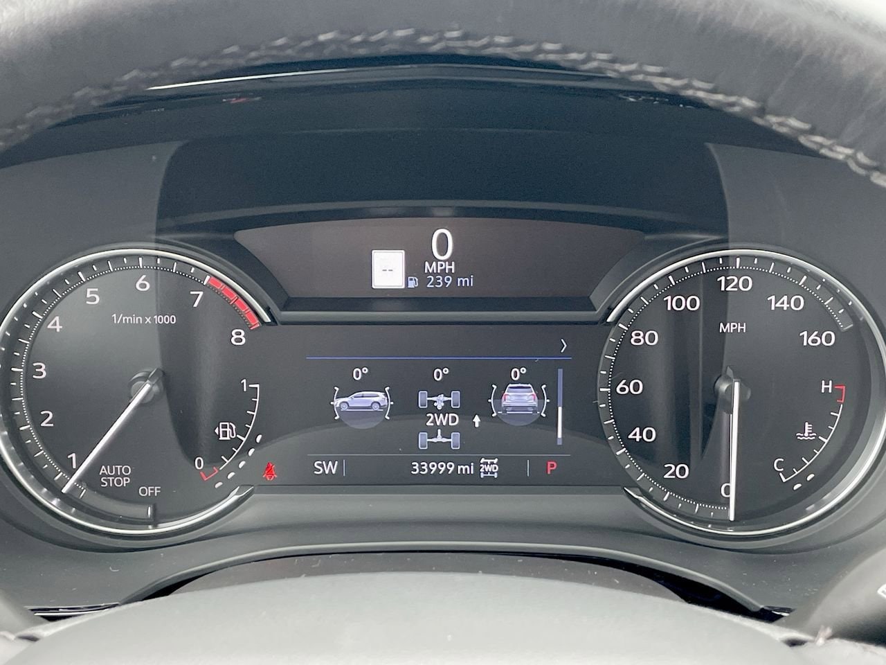 Thumbnail: 2023 Cadillac XT6 - 31