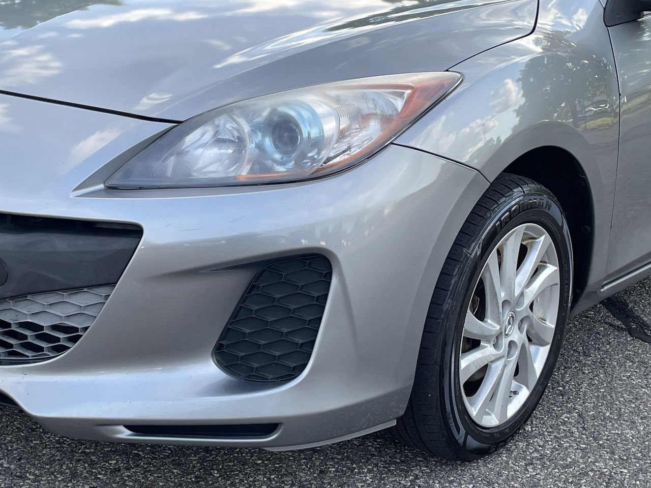 Thumbnail: 2012 Mazda Mazda3 - 38
