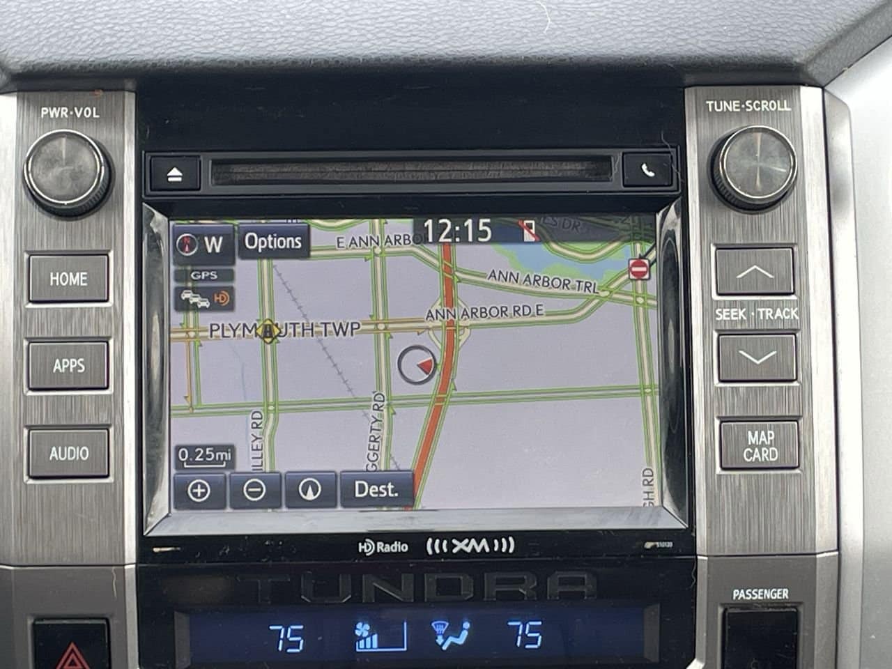 Thumbnail: 2017 Toyota Tundra - 21