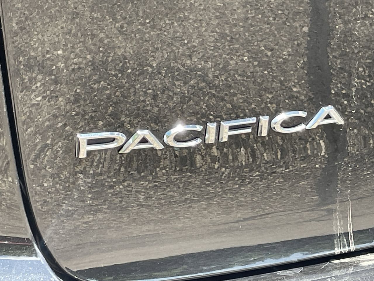 Thumbnail: 2024 Chrysler Pacifica - 38