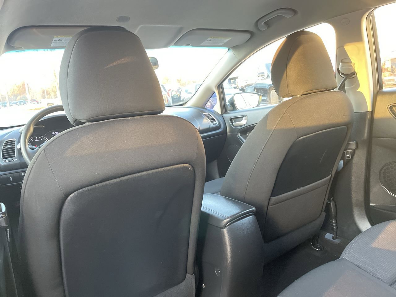 Thumbnail: 2017 Kia Forte - 19