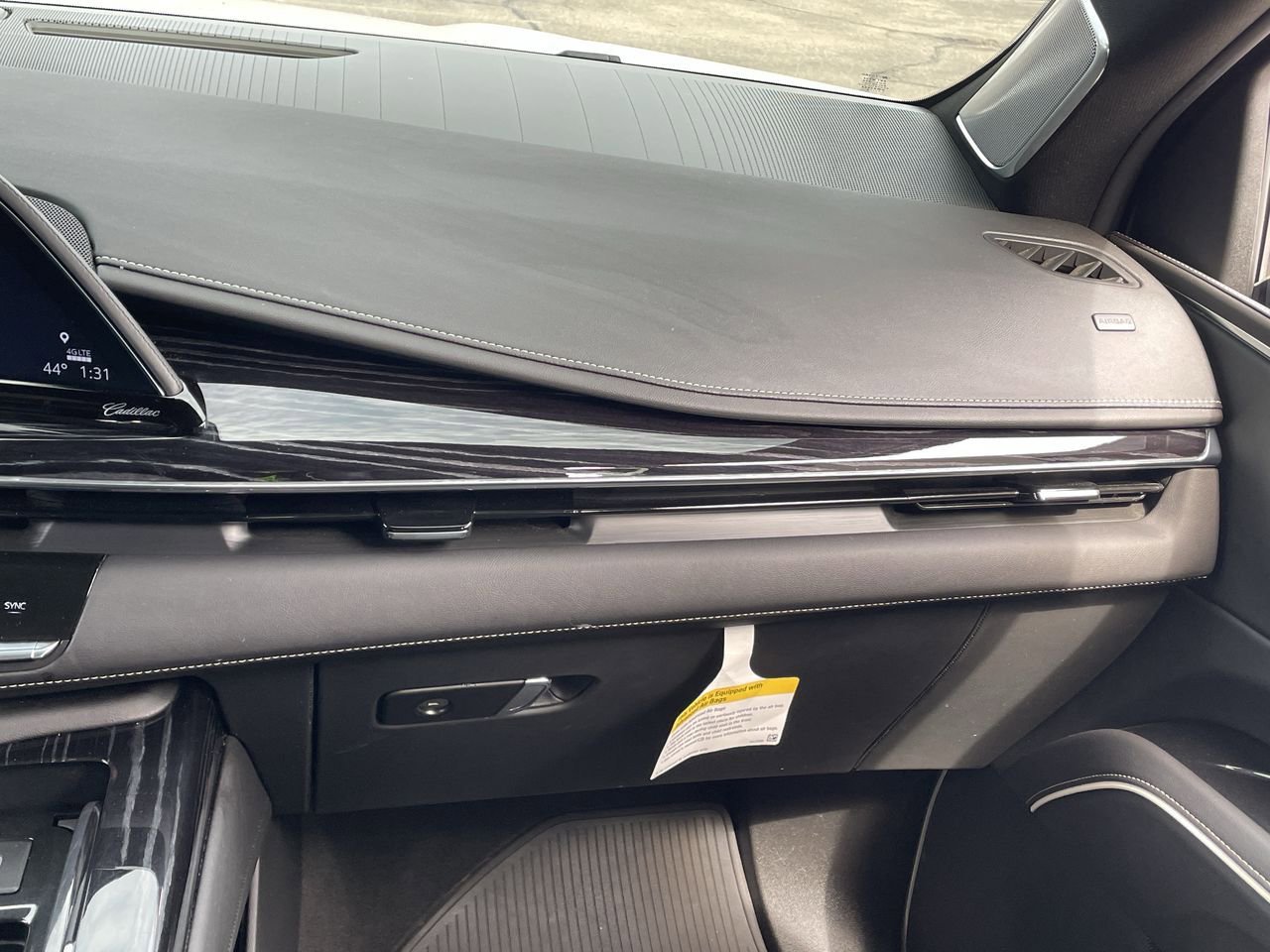 Thumbnail: 2022 Cadillac Escalade - 16