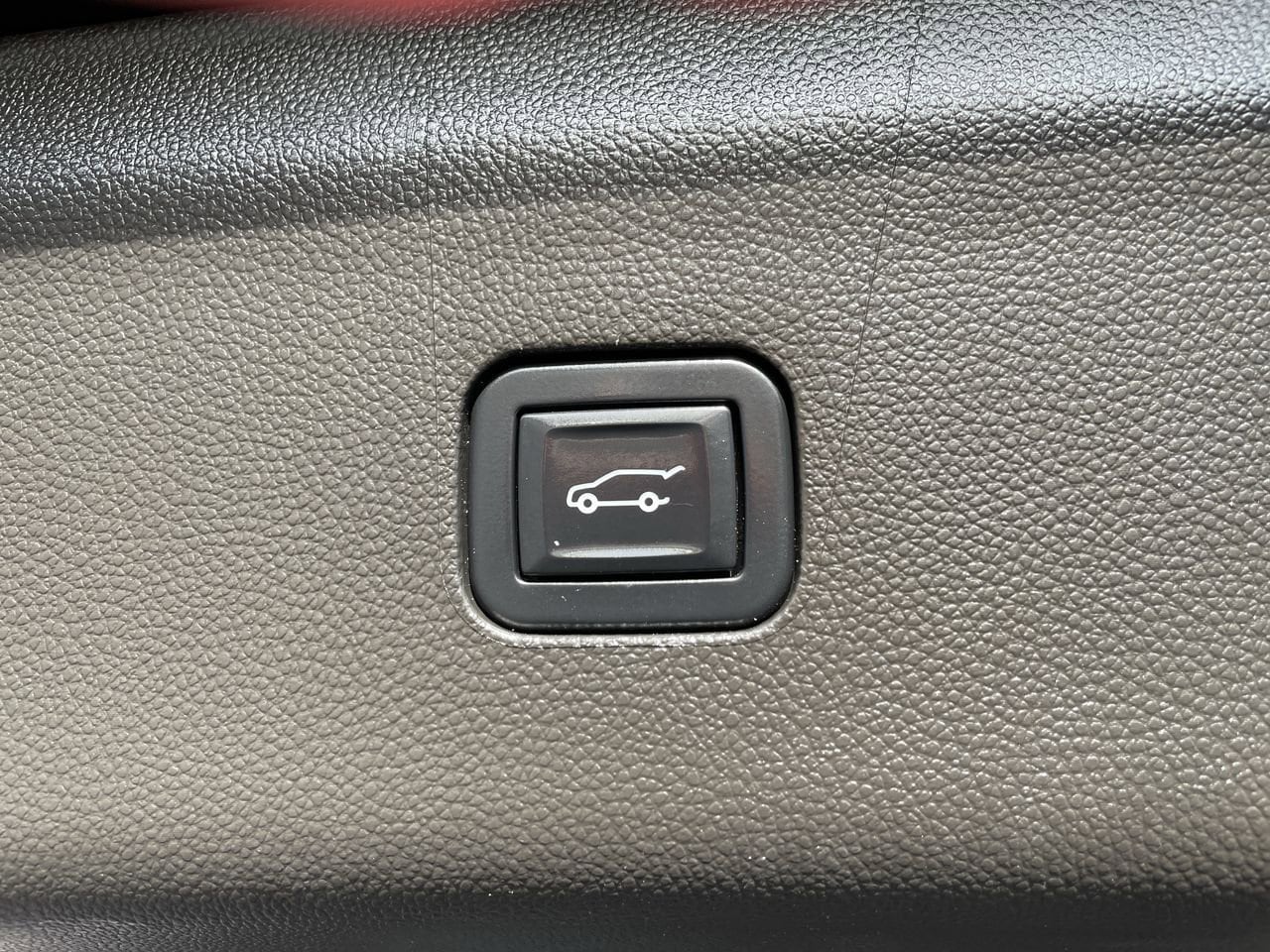 Thumbnail: 2023 Buick Enclave - 18