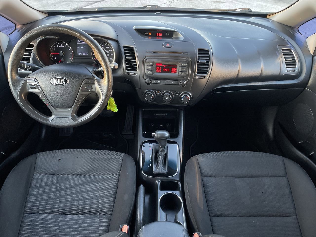 Thumbnail: 2017 Kia Forte - 20