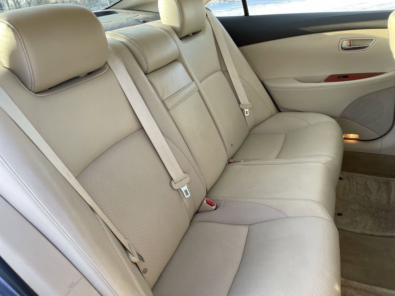 Thumbnail: 2012 Lexus ES - 15