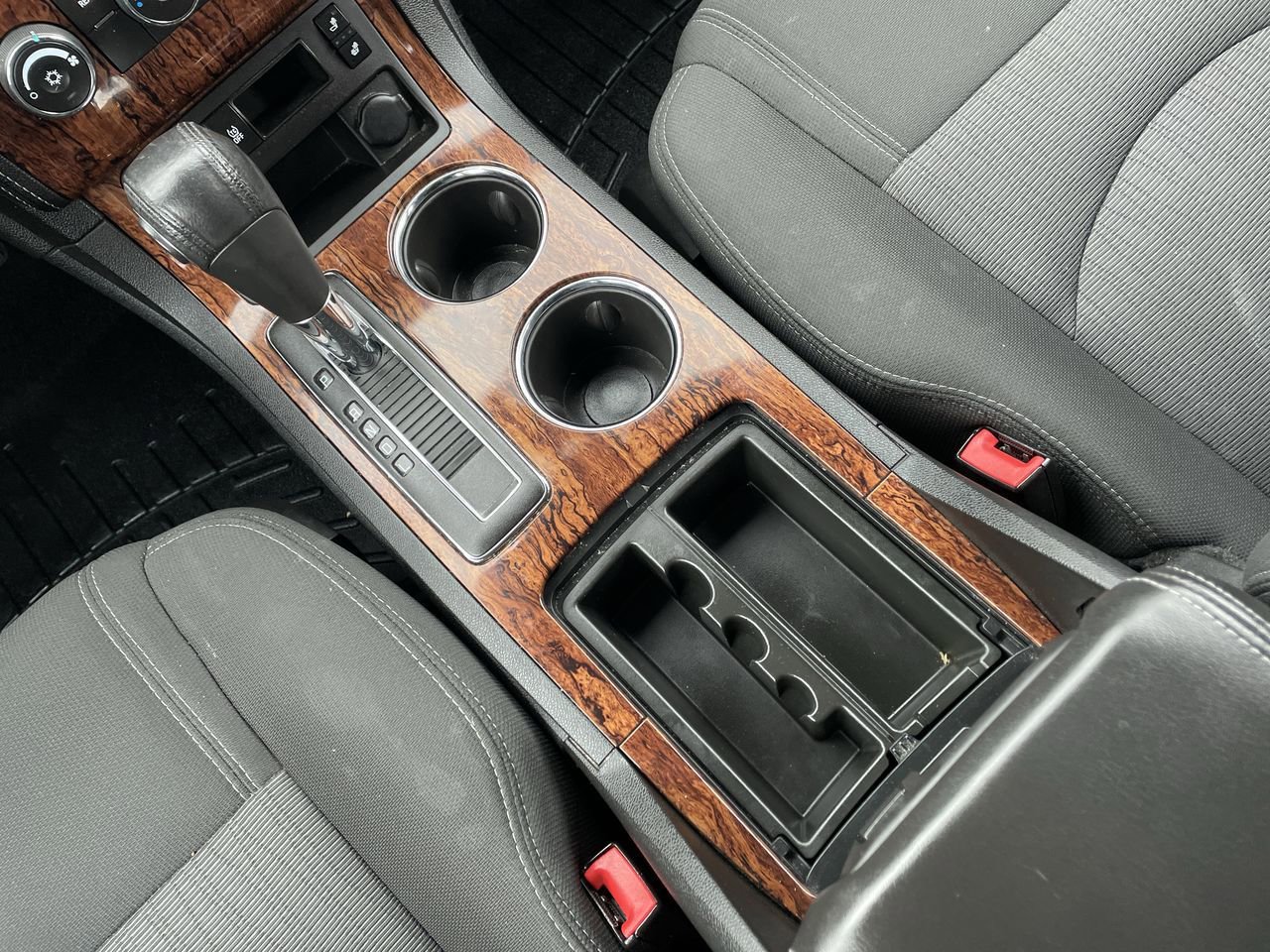 Thumbnail: 2013 Chevrolet Traverse - 23