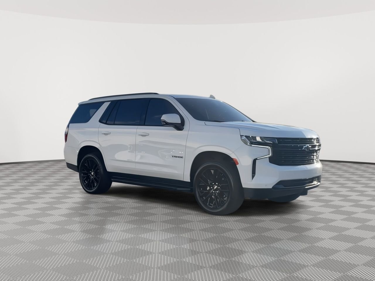 Thumbnail: 2024 Chevrolet Tahoe - 2