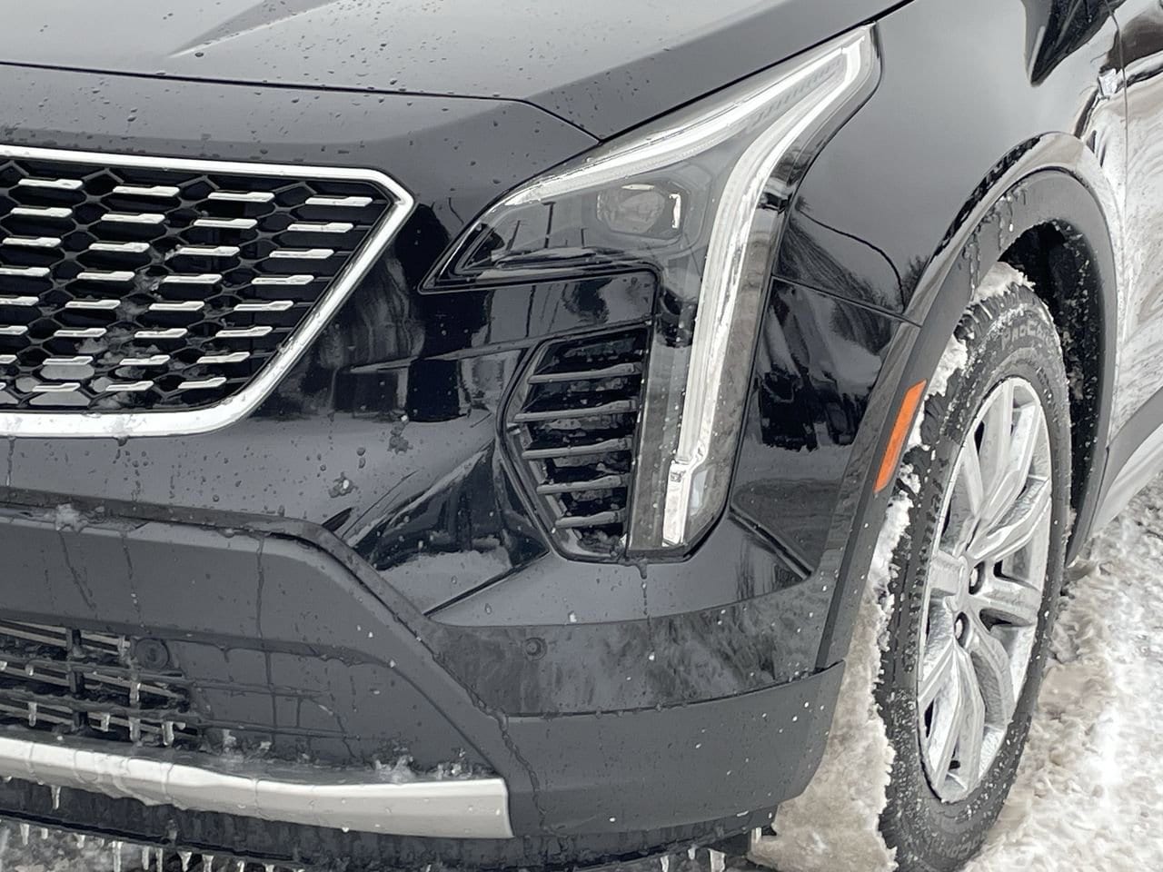 Thumbnail: 2023 Cadillac XT4 - 38