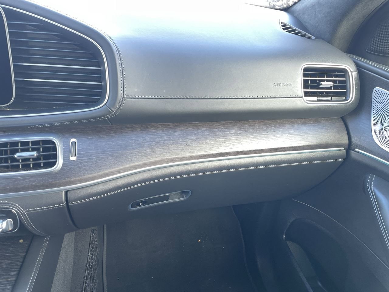 Thumbnail: 2021 Mercedes-Benz GLE - 16