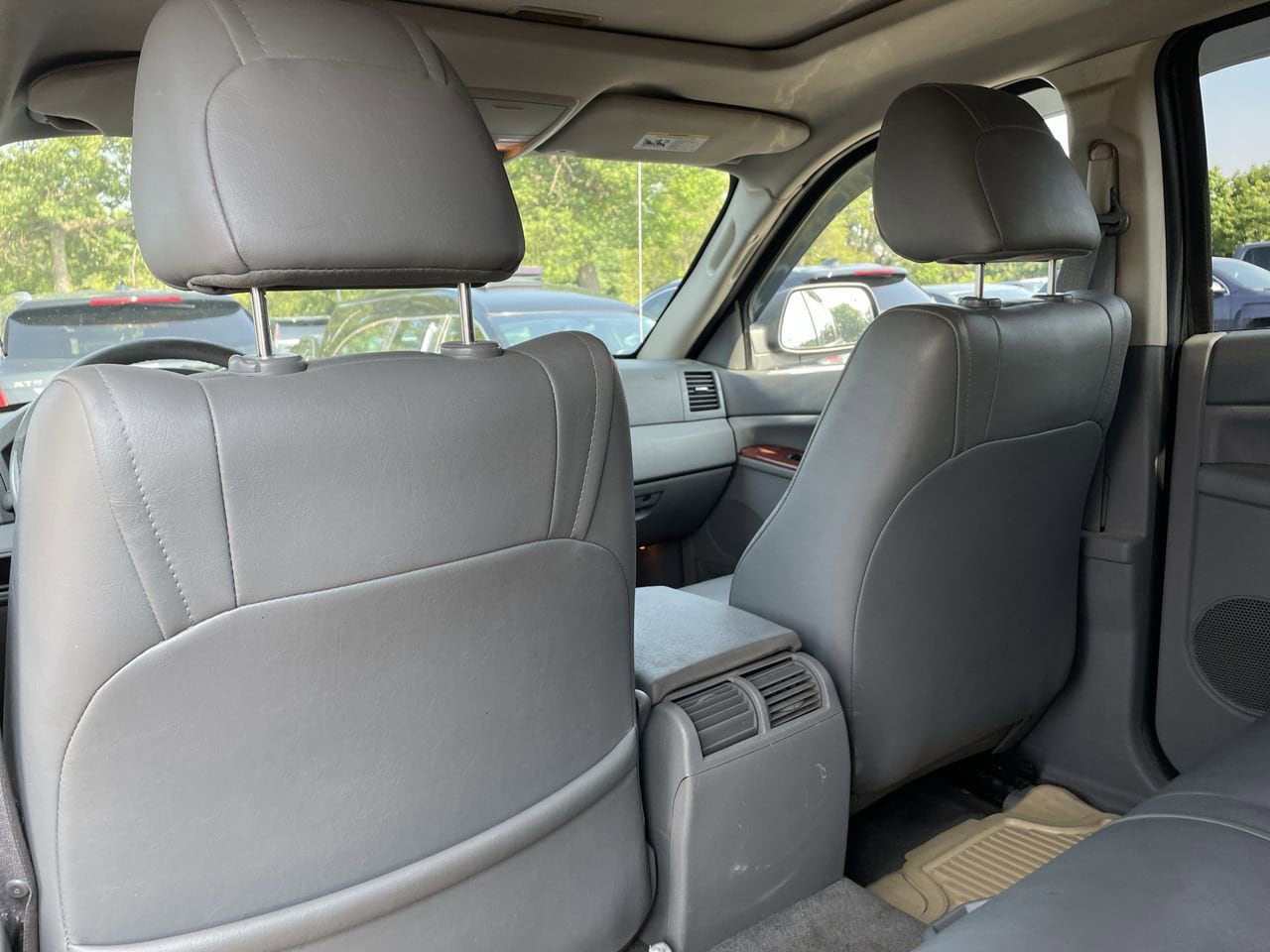 Thumbnail: 2005 Jeep Grand Cherokee - 19