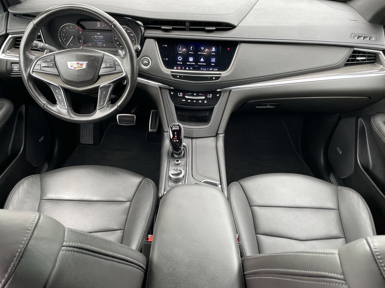 Thumbnail: 2022 Cadillac XT5 - 24
