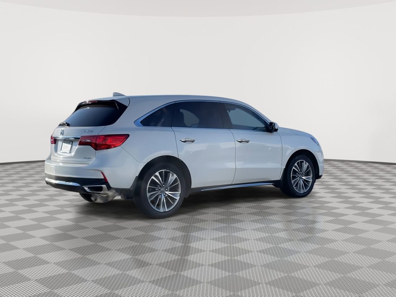 Thumbnail: 2017 Acura MDX - 8