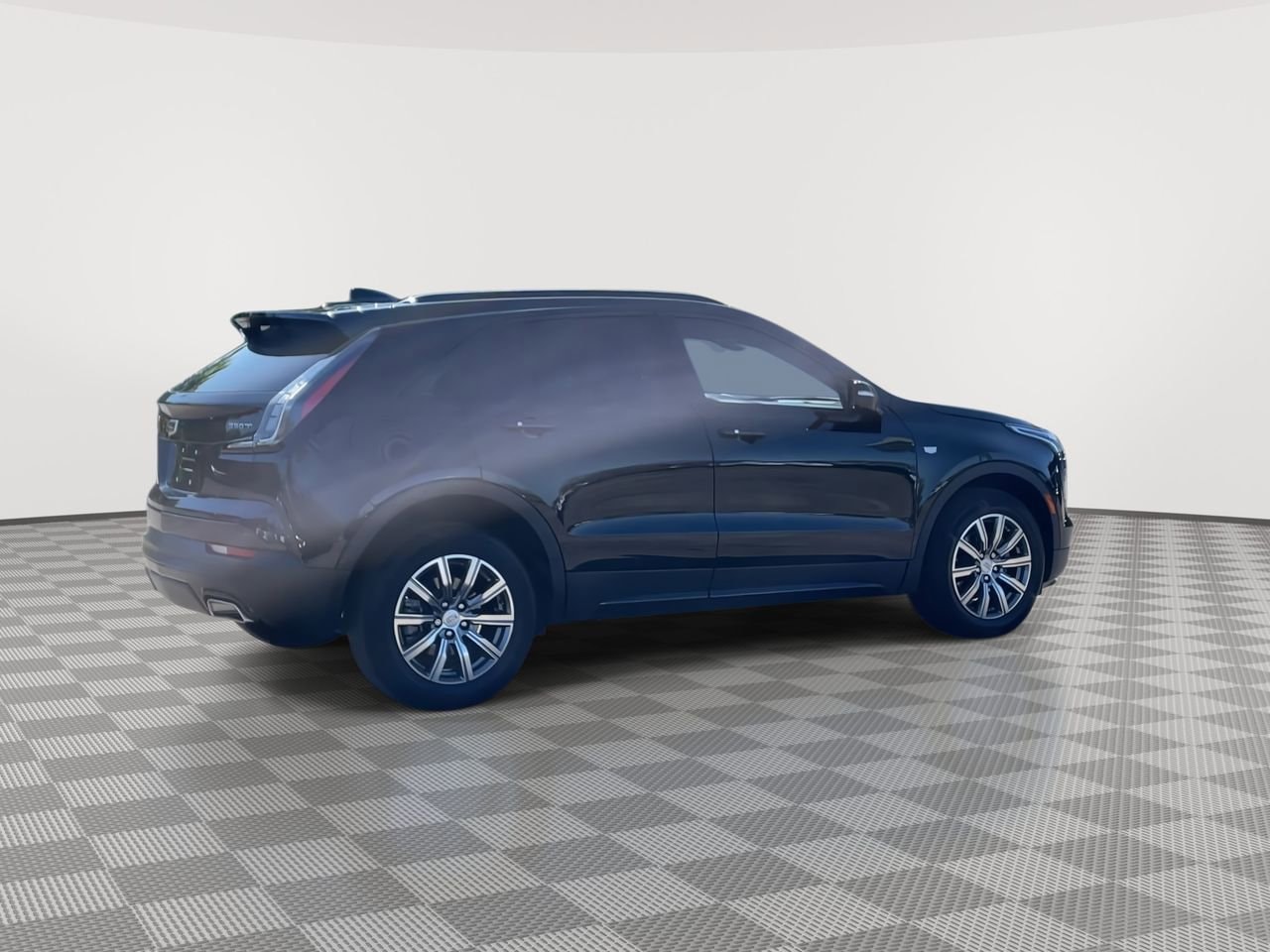 Thumbnail: 2023 Cadillac XT4 - 8