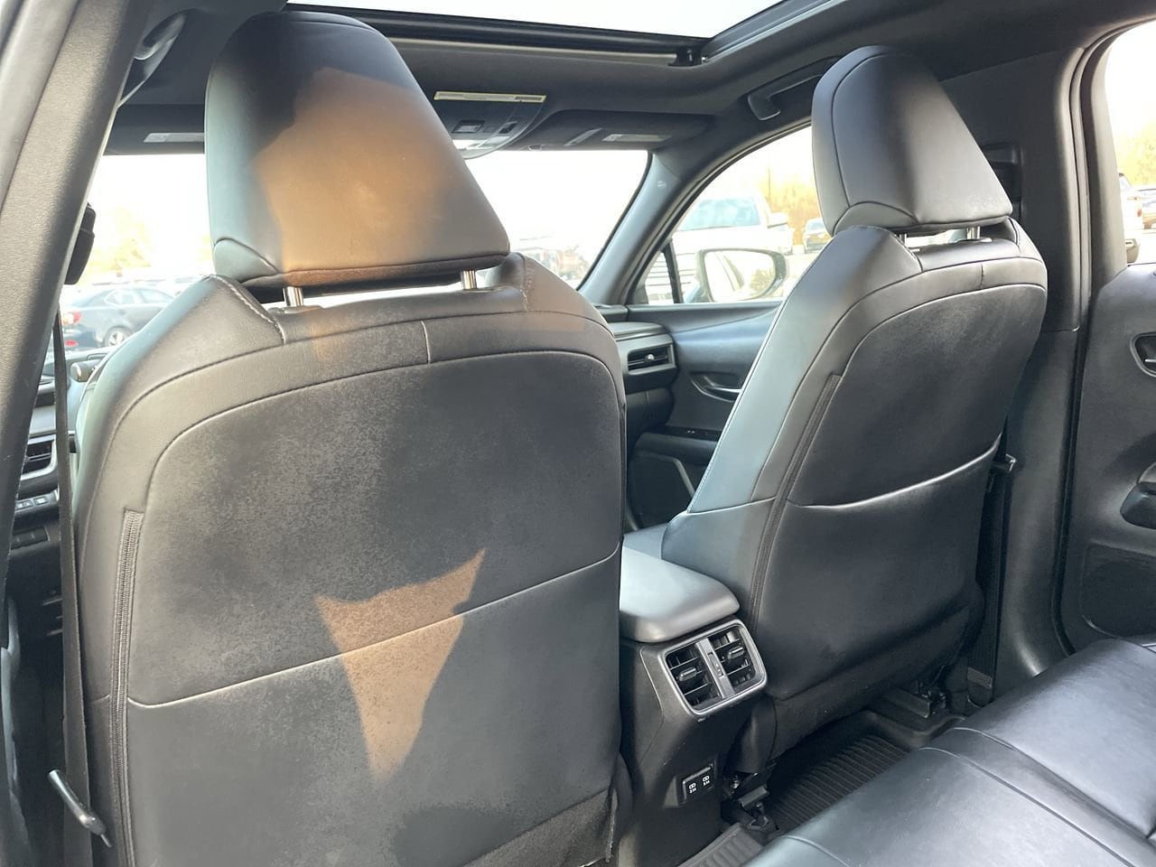 Thumbnail: 2020 Lexus UX - 20