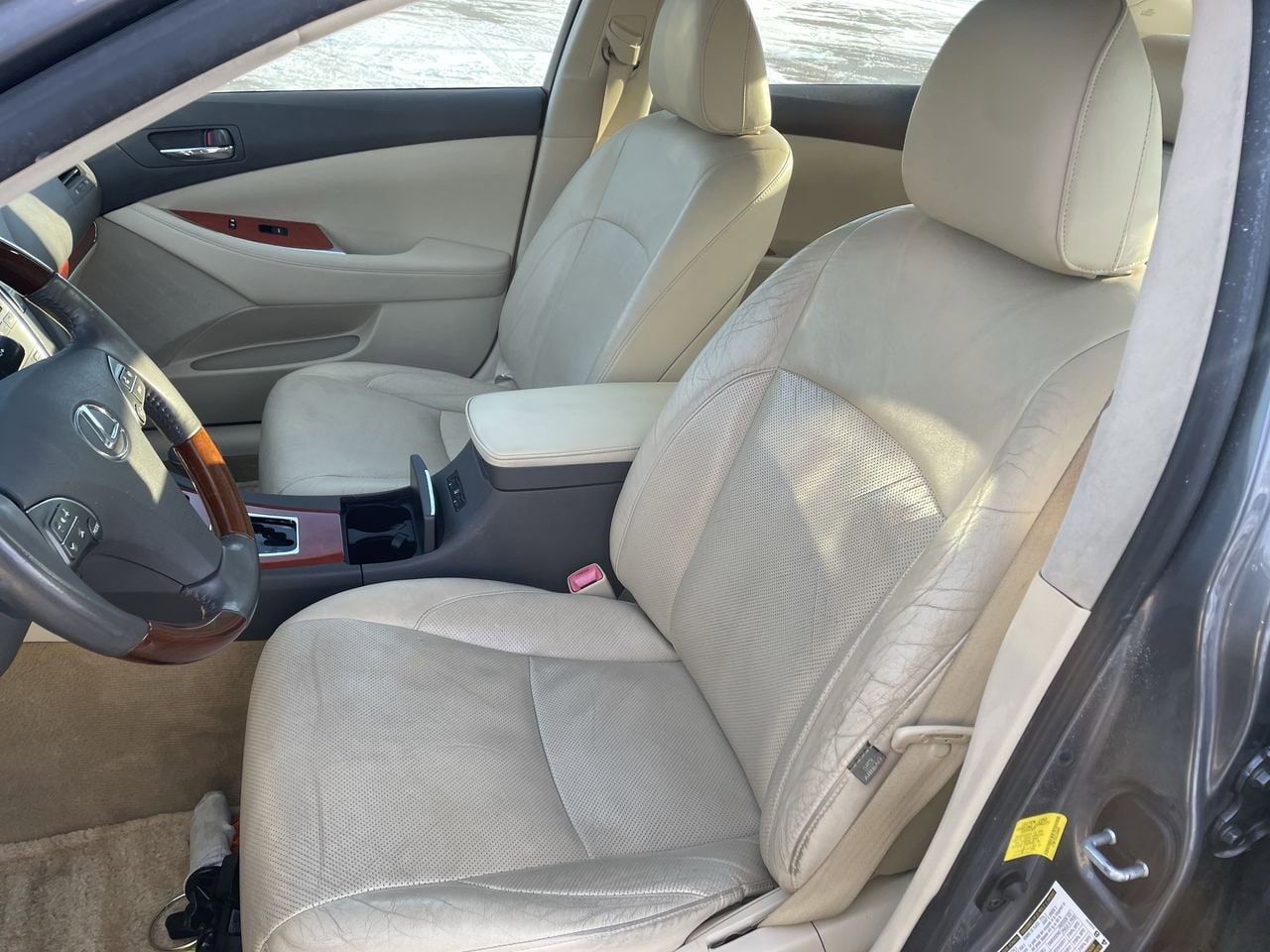 Thumbnail: 2012 Lexus ES - 12