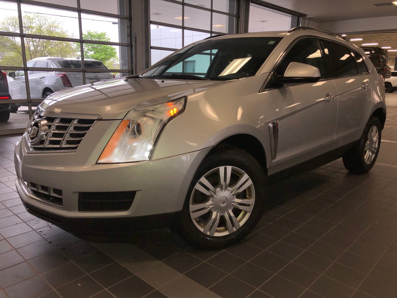 2015 Cadillac SRX Base -
                  Plymouth, MI