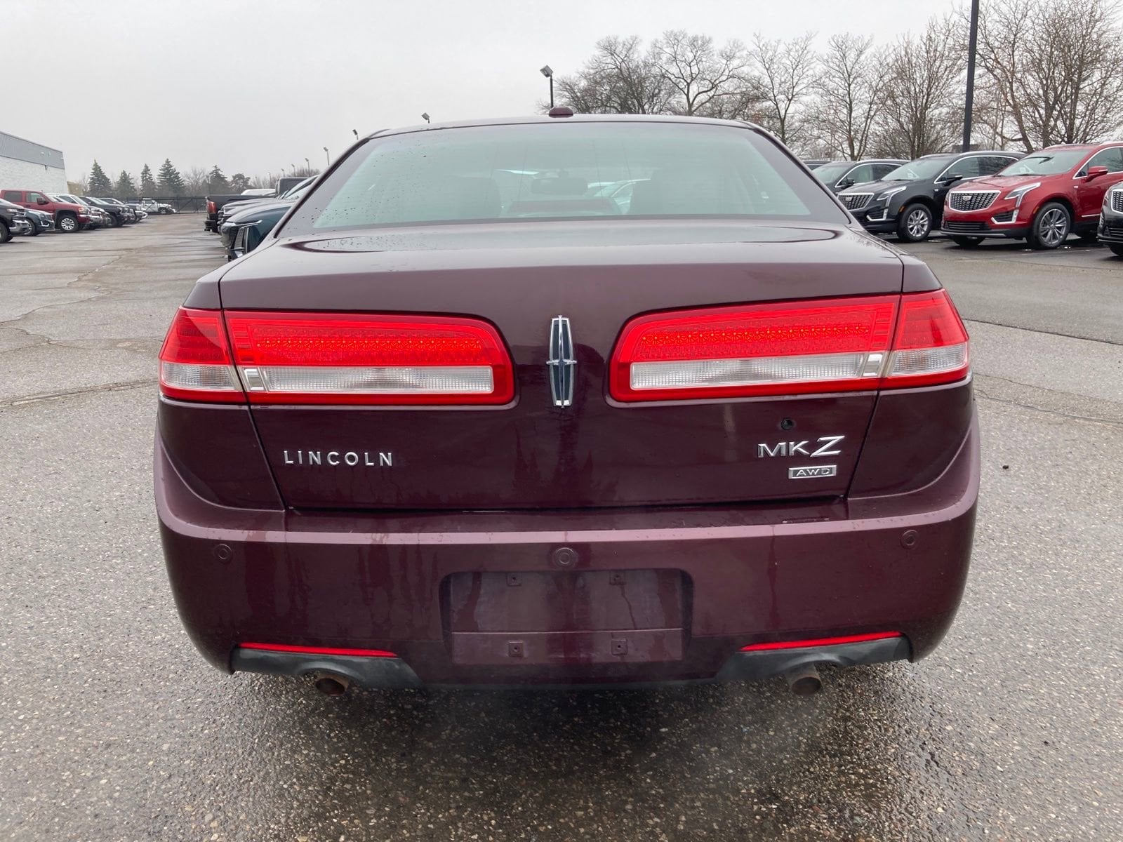 Thumbnail: 2012 Lincoln MKZ - 4