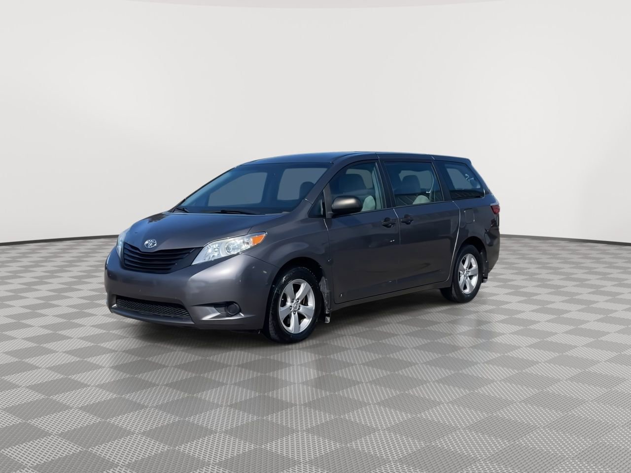 2017 Toyota Sienna L photo 4
