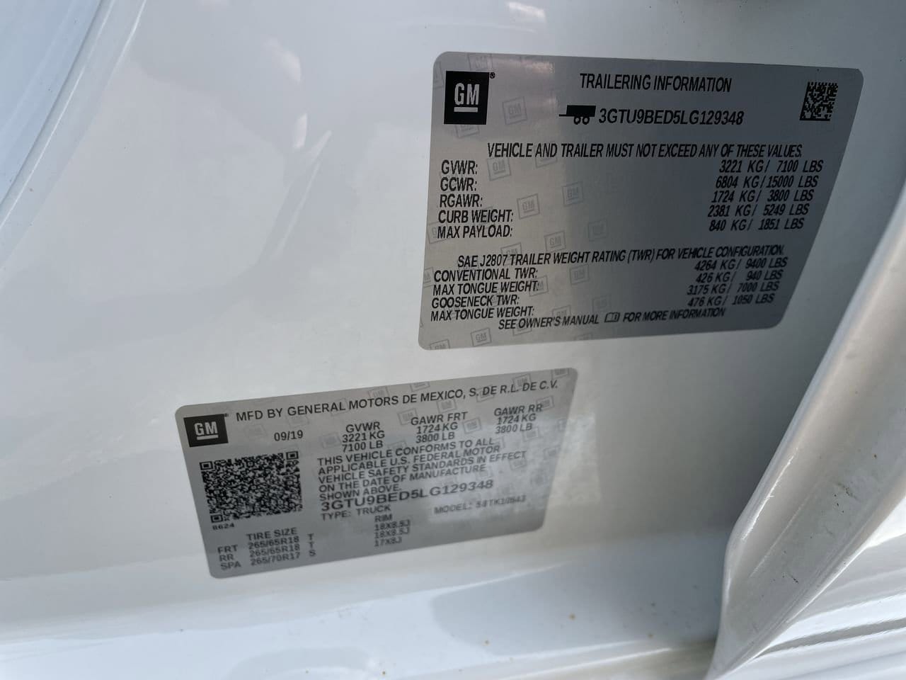 2020 GMC Sierra 1500 SLE 35