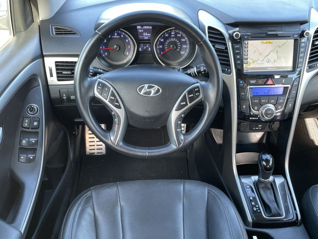 Thumbnail: 2016 Hyundai Elantra - 11