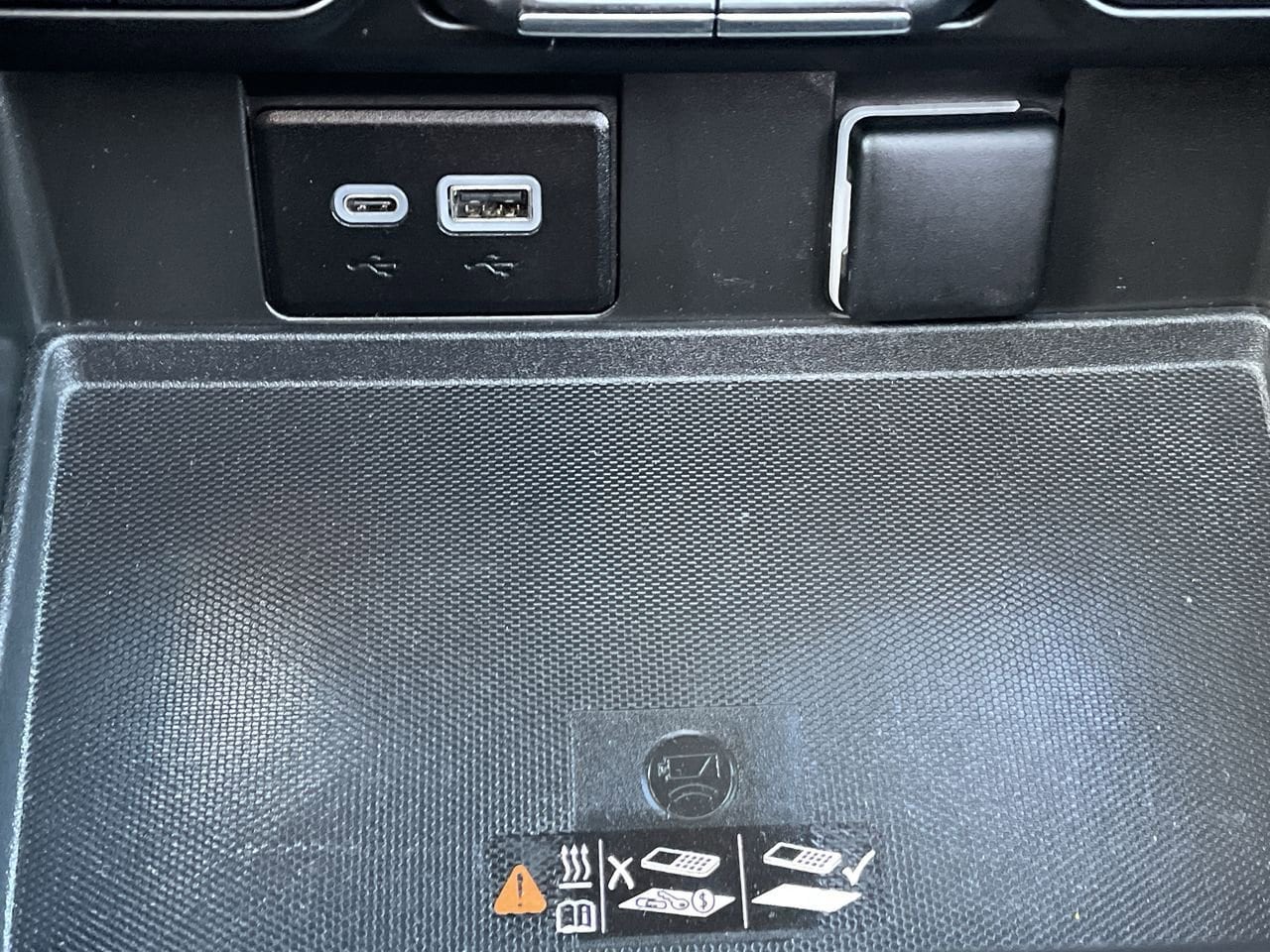 Thumbnail: 2024 Chevrolet Tahoe - 29