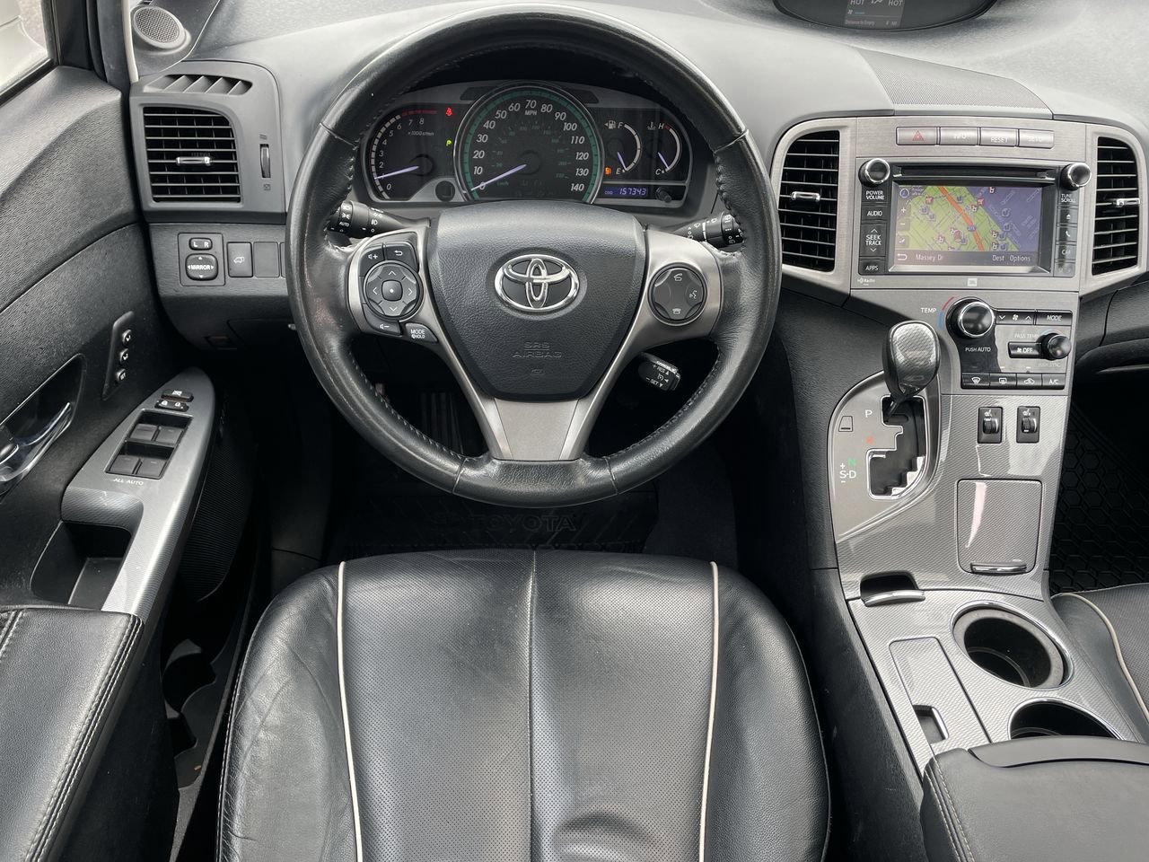 Thumbnail: 2013 Toyota Venza - 11