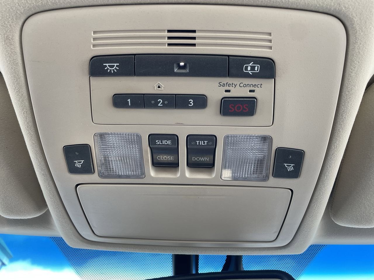 Thumbnail: 2012 Lexus ES - 27