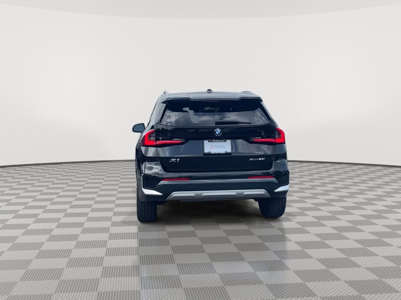 Thumbnail: 2023 BMW X1 - 7