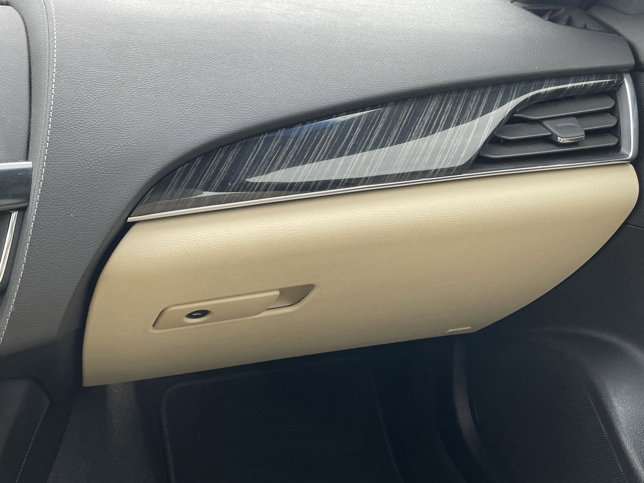 Thumbnail: 2023 Cadillac CT5 - 16